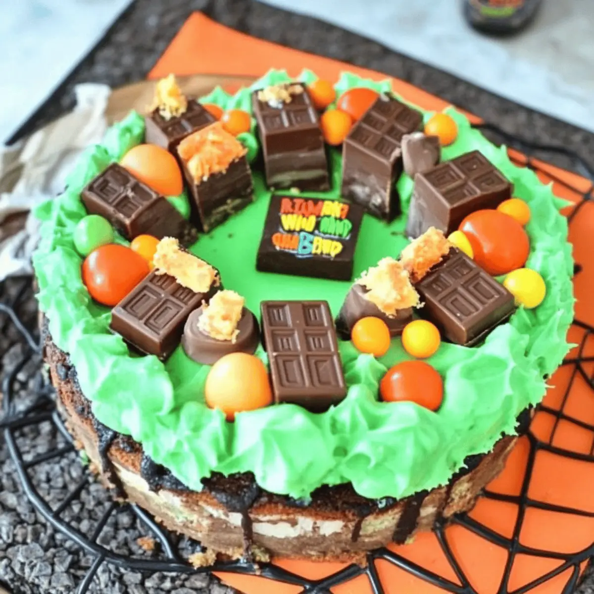 Halloween Graveyard Kit Kat Cake pc3pwr