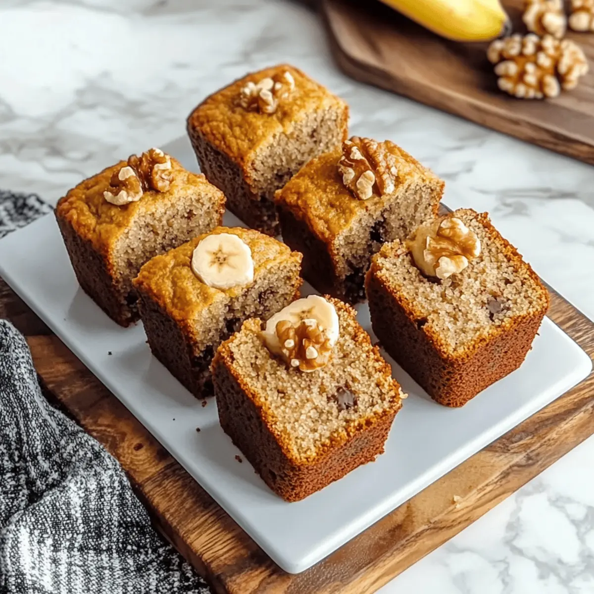 Mini Banana Bread Loaf Cakes uafvcn