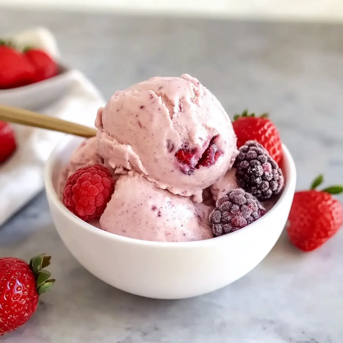 Frozen Yogurt Bliss: Simple High-Protein Treat You’ll Love